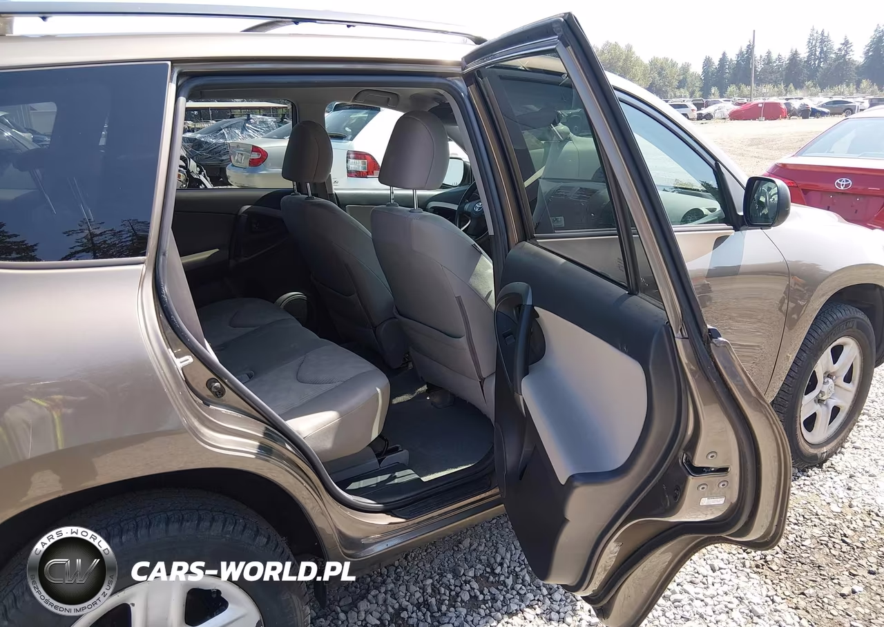 2010 Toyota Rav4 VIN:2T3BF4DVXAW074818 - 8