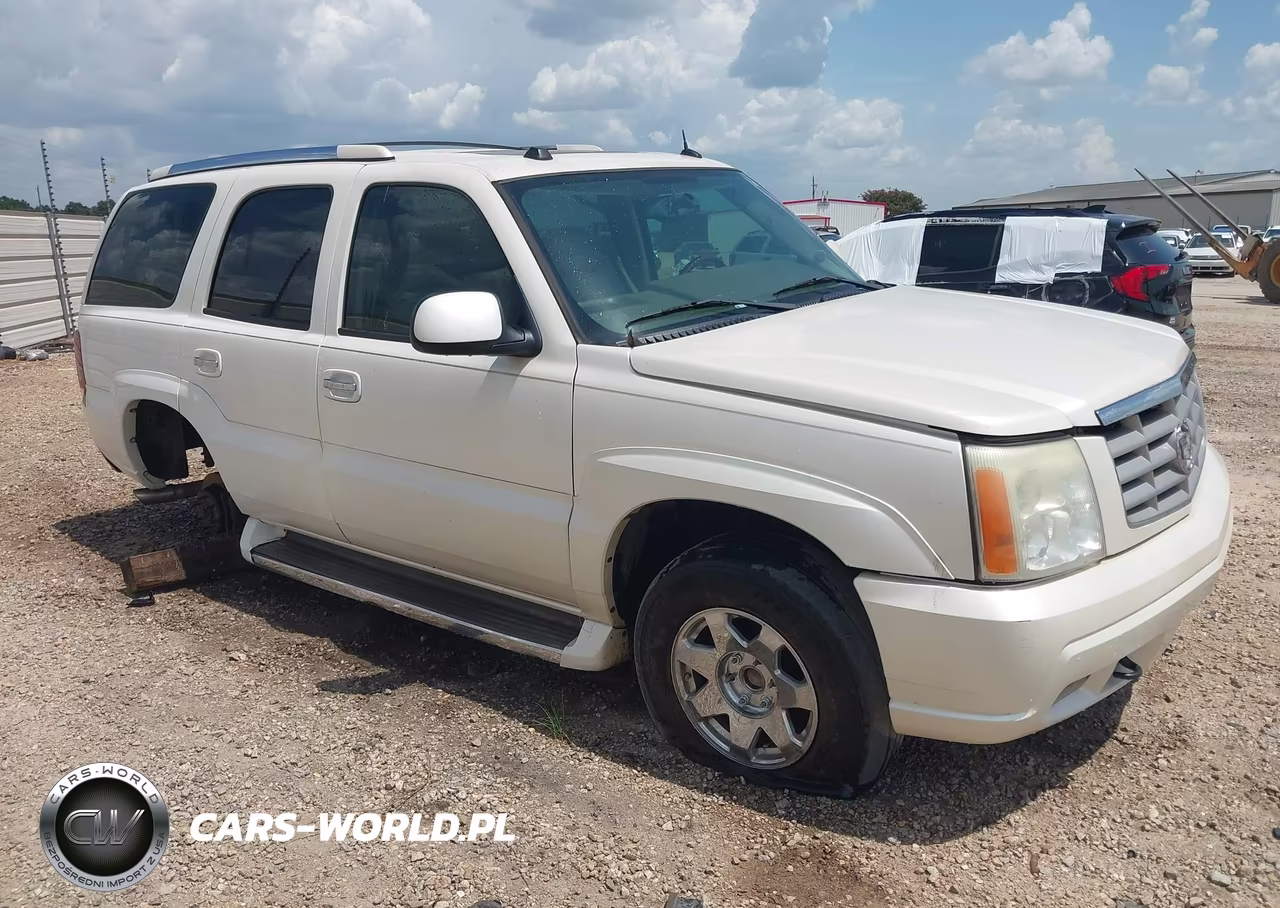 2005 Cadillac Escalade Standard
