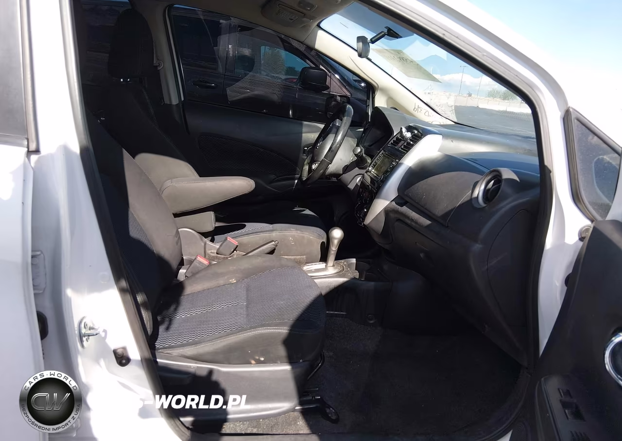 2016 Nissan Versa Note VIN:3N1CE2CP5GL362845 - 5