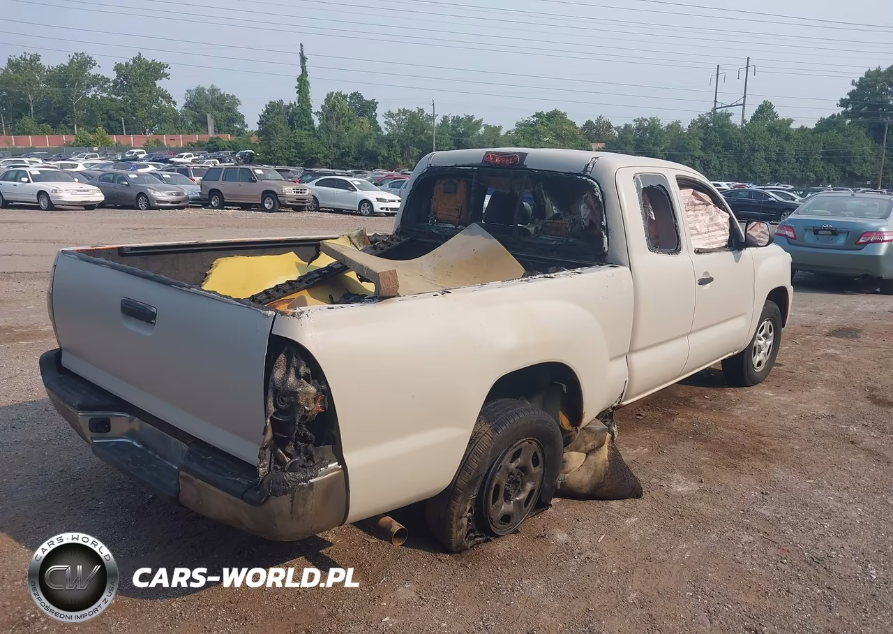 2013 Toyota Tacoma VIN:5TFTX4CN5DX036206 - 4