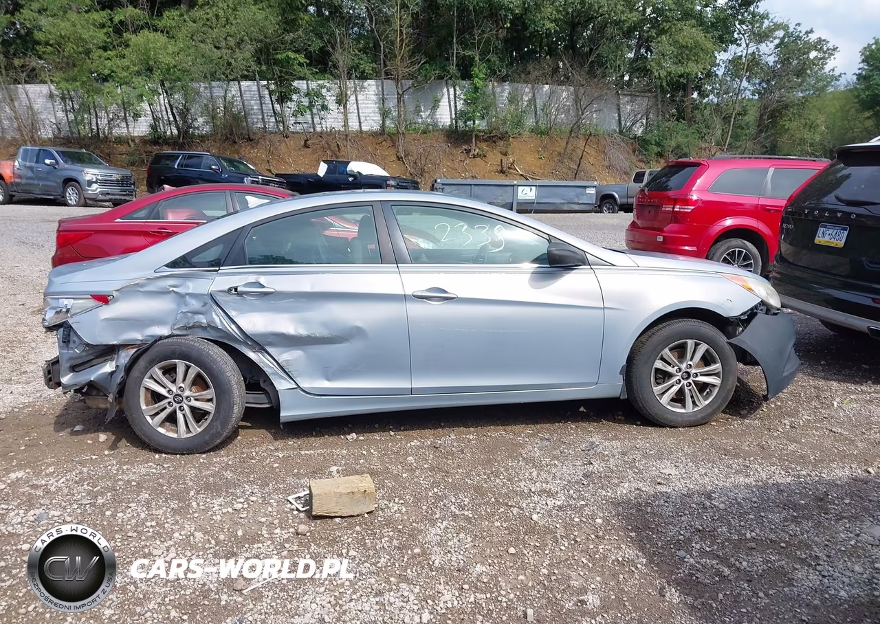 2011 Hyundai Sonata Gls VIN:5NPEB4AC0BH293288 - 13