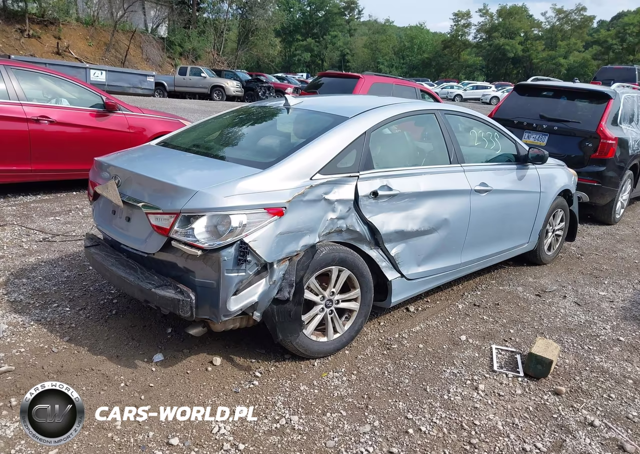 2011 Hyundai Sonata Gls VIN:5NPEB4AC0BH293288 - 4