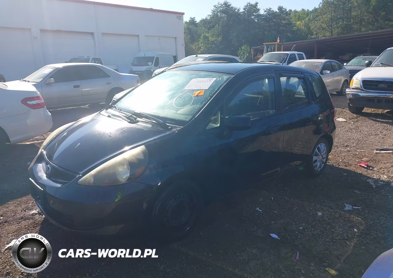 2008 Honda Fit VIN:JHMGD384X8S065903 - 2