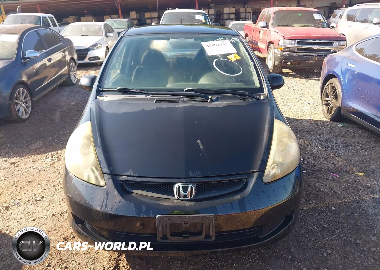 2008 Honda Fit VIN:JHMGD384X8S065903 - 6