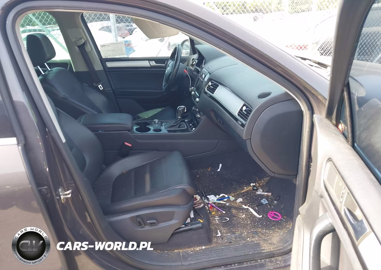 2013 Volkswagen Touareg Vr6 Sport VIN:WVGEF9BPXDD006286 - 5
