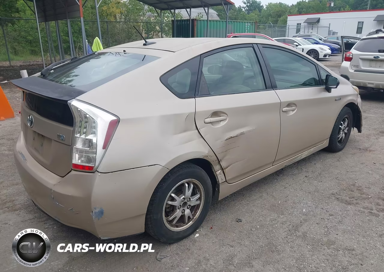 2010 Toyota Prius Ii VIN:JTDKN3DU6A1006230 - 4