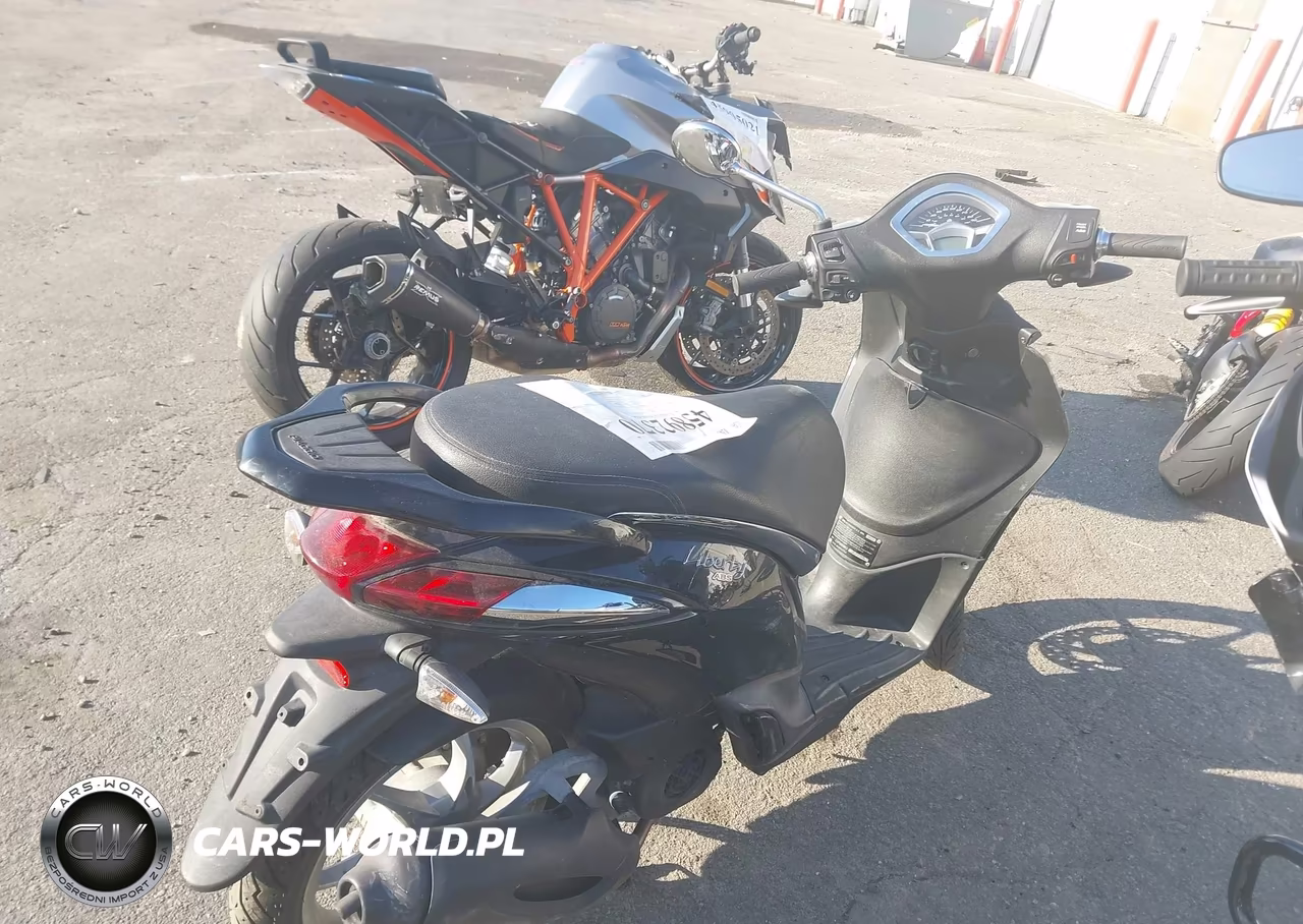 2023 Piaggio Liberty 150-150 S VIN:ZAPM898G2P7003885 - 11