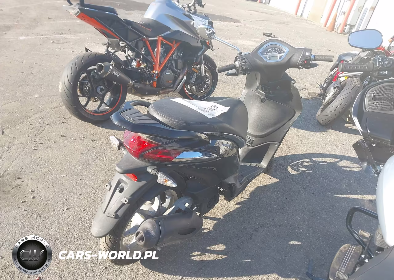 2023 Piaggio Liberty 150-150 S VIN:ZAPM898G2P7003885 - 4