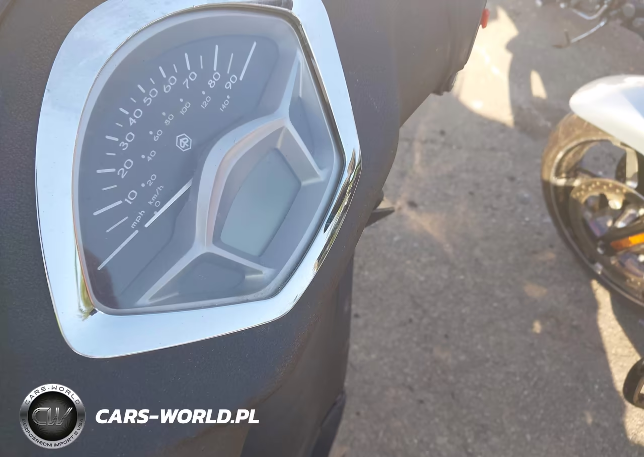2023 Piaggio Liberty 150-150 S VIN:ZAPM898G2P7003885 - 7
