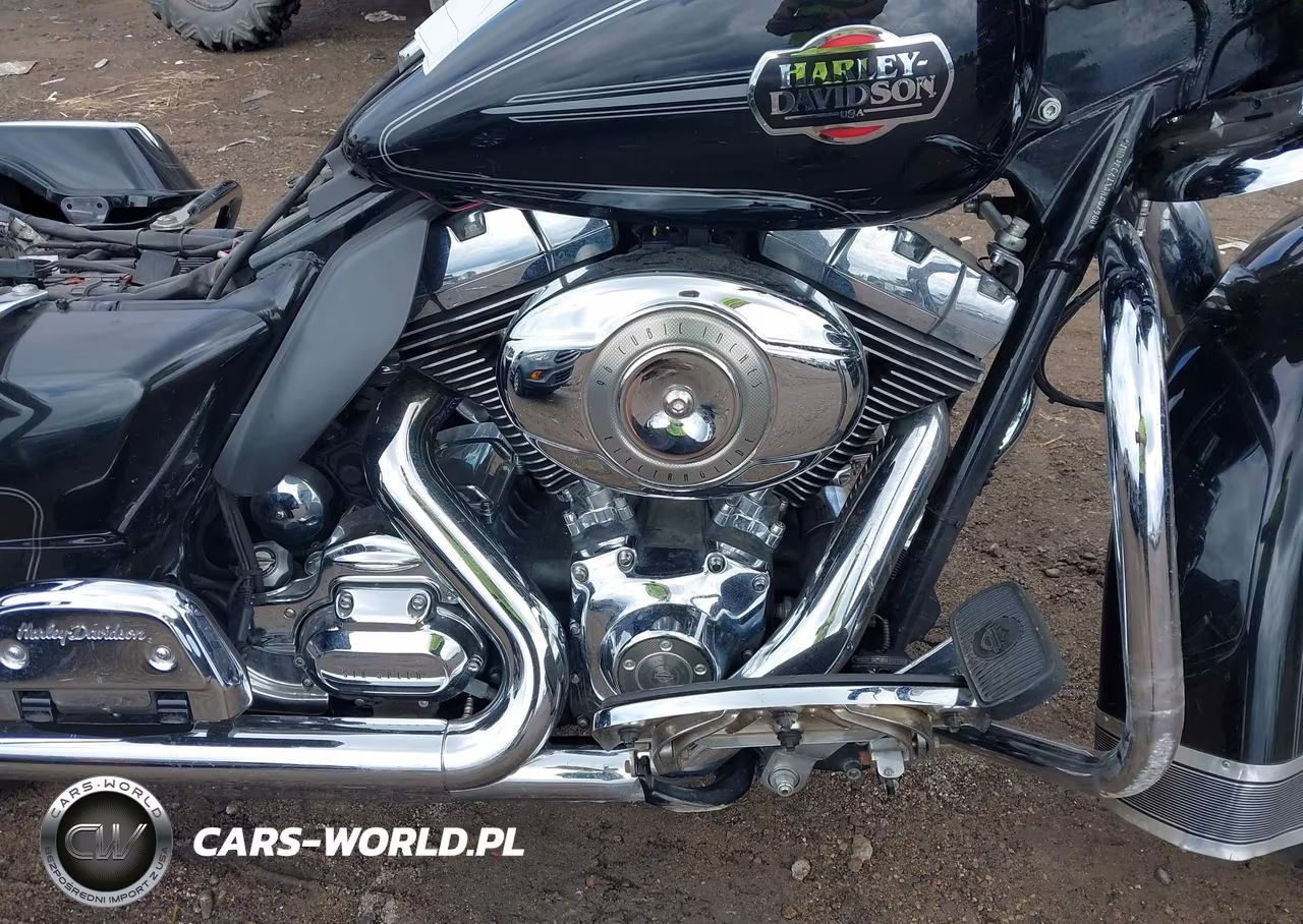 2010 Harley-Davidson Flhtcu VIN:1HD1FC413AB604900 - 8