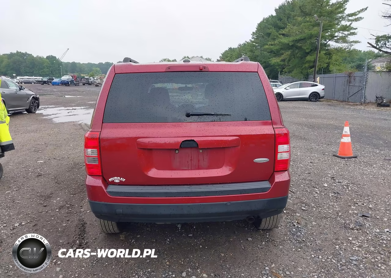 2012 Jeep Patriot Latitude VIN:1C4NJPFA4CD557096 - 16