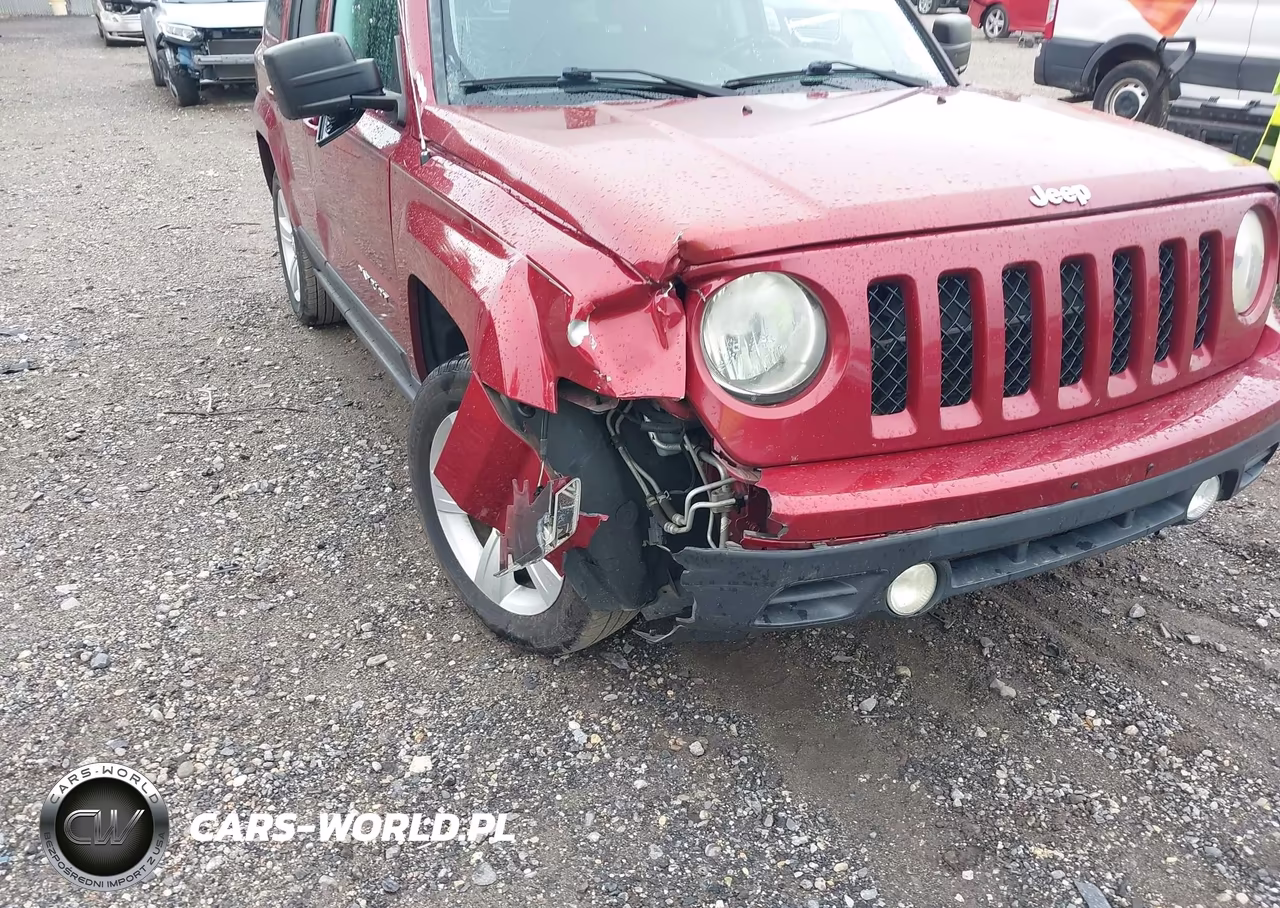 2012 Jeep Patriot Latitude VIN:1C4NJPFA4CD557096 - 6