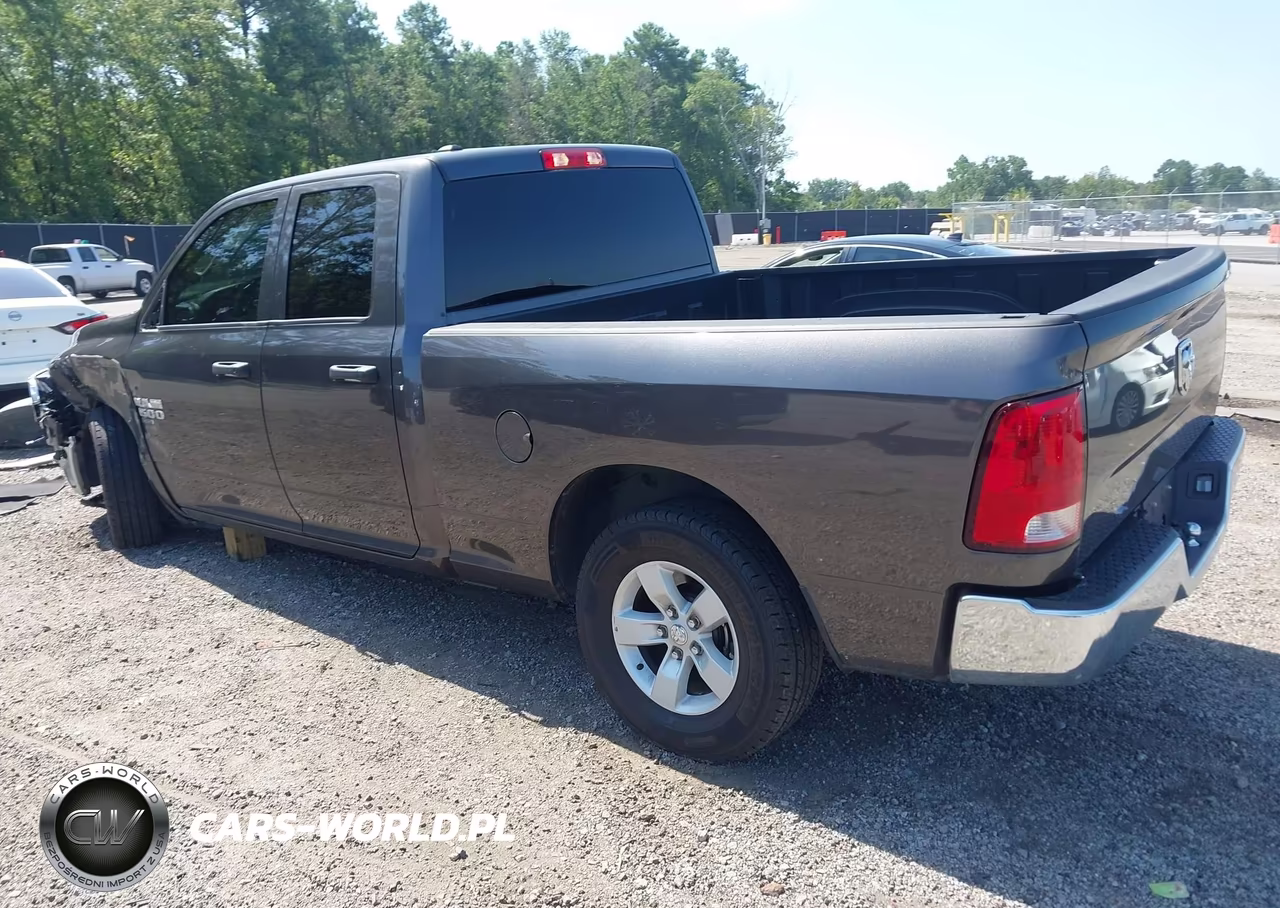 2024 Ram 1500 Classic Slt 4X2 6'4 Box VIN:1C6RR6GG6RS123491 - 3