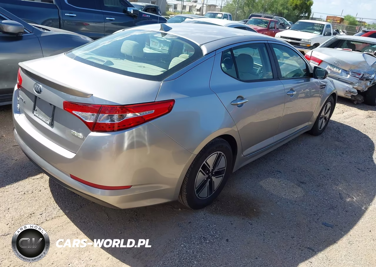 2012 Kia Optima Hybrid VIN:KNAGM4AD0C5035539 - 4