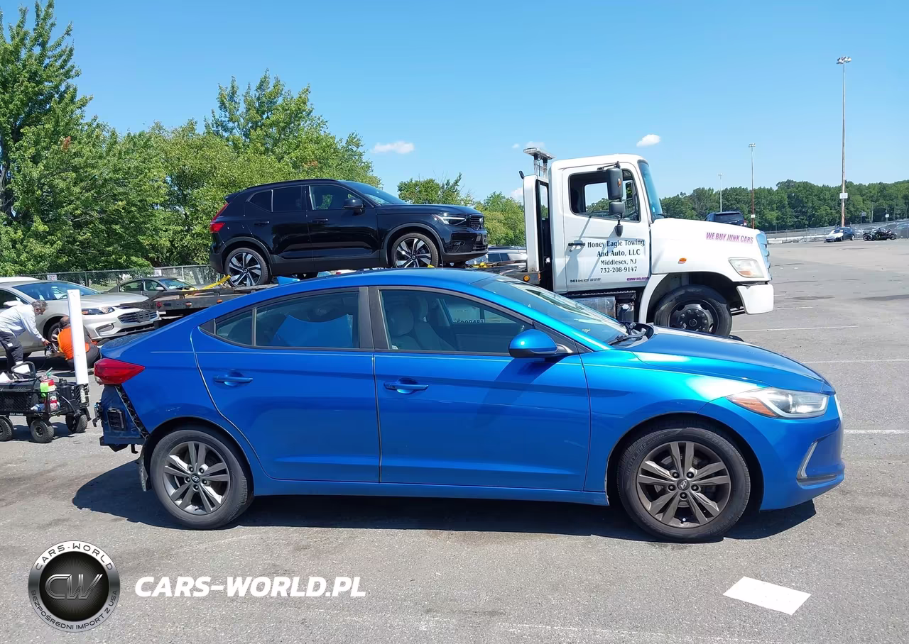 2017 Hyundai Elantra Se VIN:5NPD84LF4HH014354 - 13