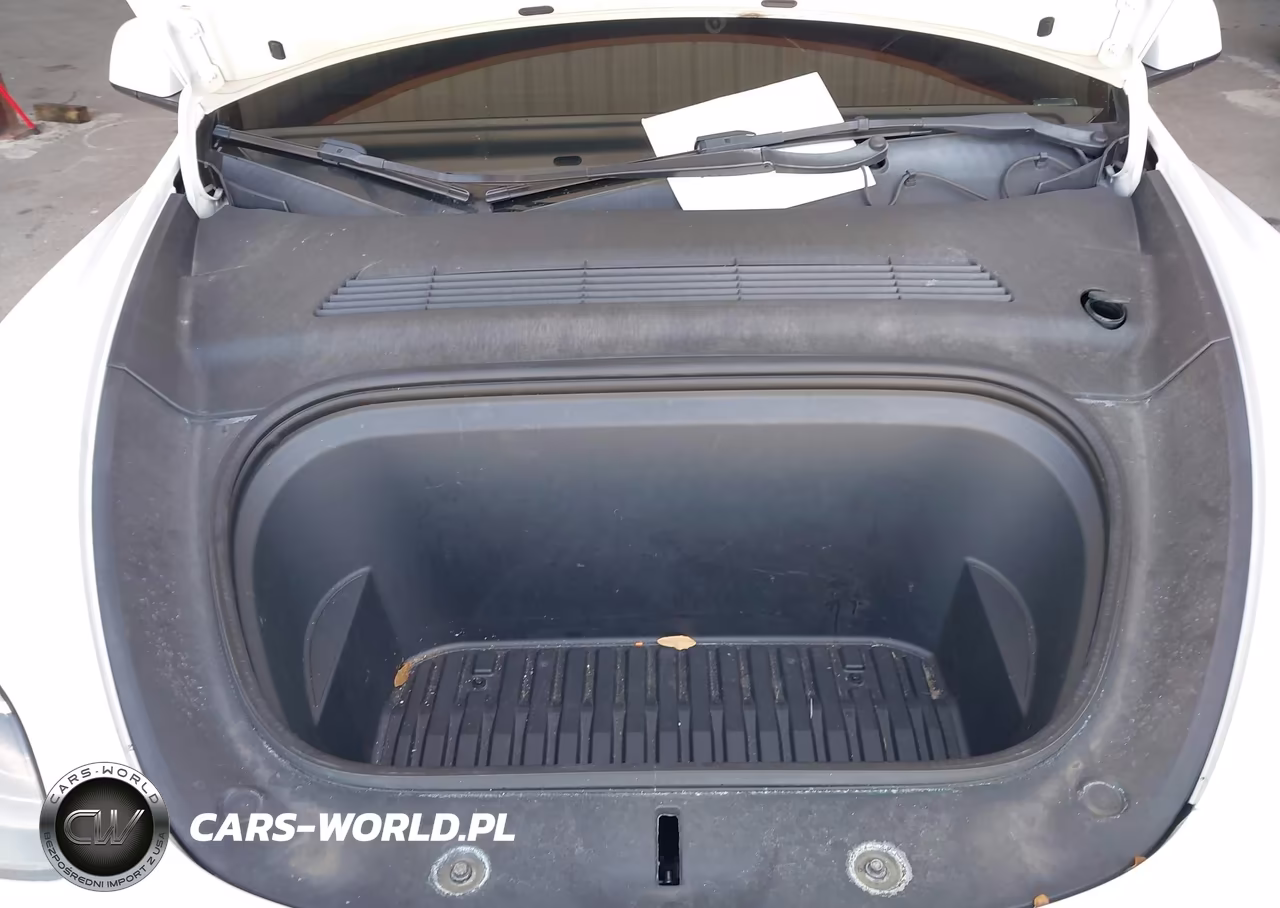 2021 Tesla Model Y Long Range Dual Motor All-Wheel Drive VIN:5YJYGDEE8MF256565 - 10