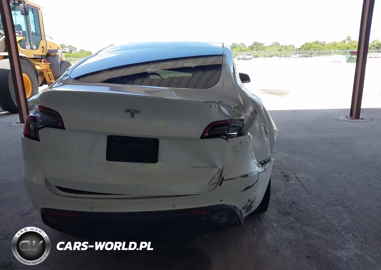 2021 Tesla Model Y Long Range Dual Motor All-Wheel Drive VIN:5YJYGDEE8MF256565 - 19