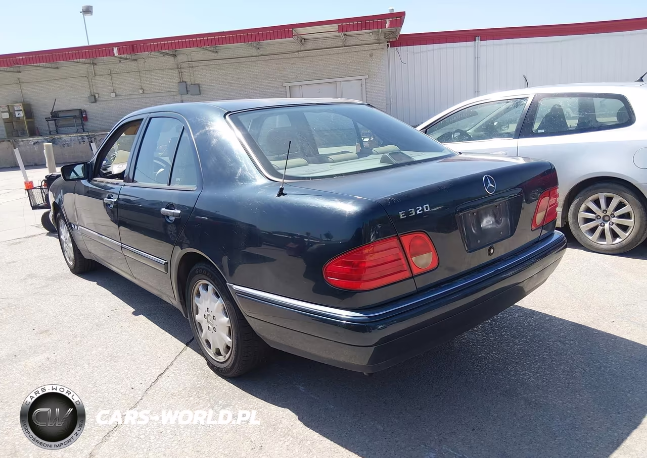 1996 Mercedes-Benz E 320 VIN:WDBJF55F9TJ003716 - 3