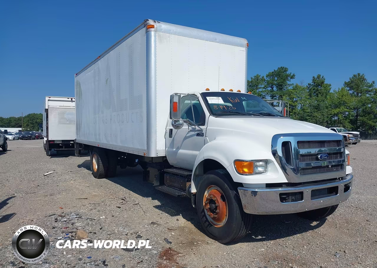 2015 Ford F-750 Xl-Xlt – zdjęcie 1 z 17