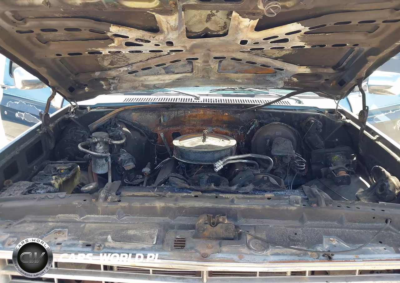 1985 Chevrolet C10 VIN:1GCDC14H3FJ160939 - 10