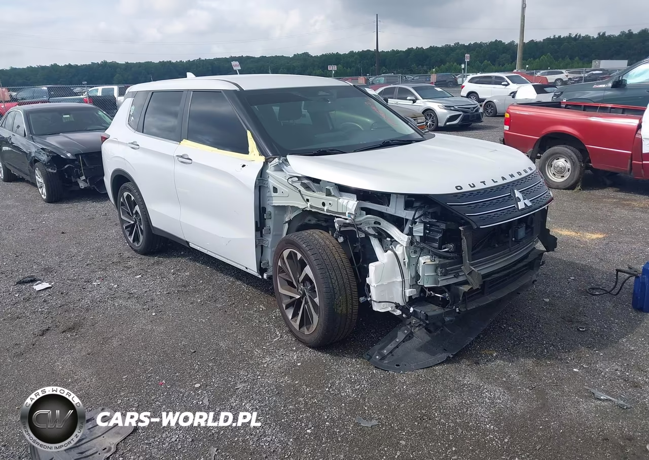 2022 Mitsubishi Outlander Black Edition 2Wd-Se 2.5 2Wd-Se Launch Edition 2Wd