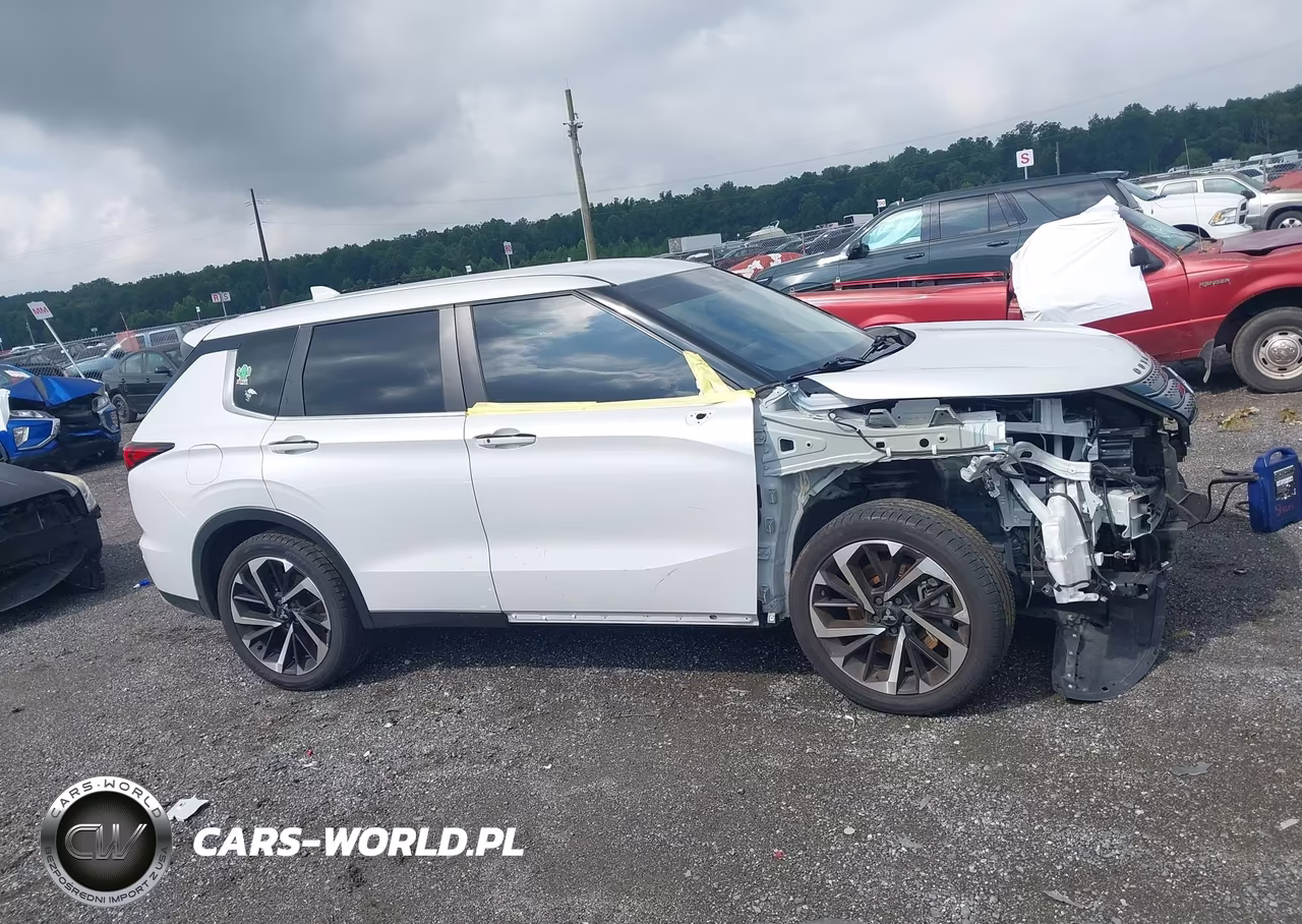 2022 Mitsubishi Outlander Black Edition 2Wd-Se 2.5 2Wd-Se Launch Edition 2Wd VIN:JA4J3UA85NZ081470 - 13