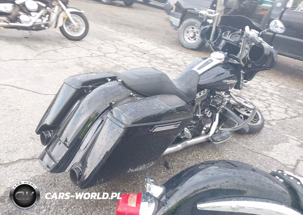 2015 Harley-Davidson Flhxs Street Glide Special VIN:1HD1KRM11FB645466 - 4