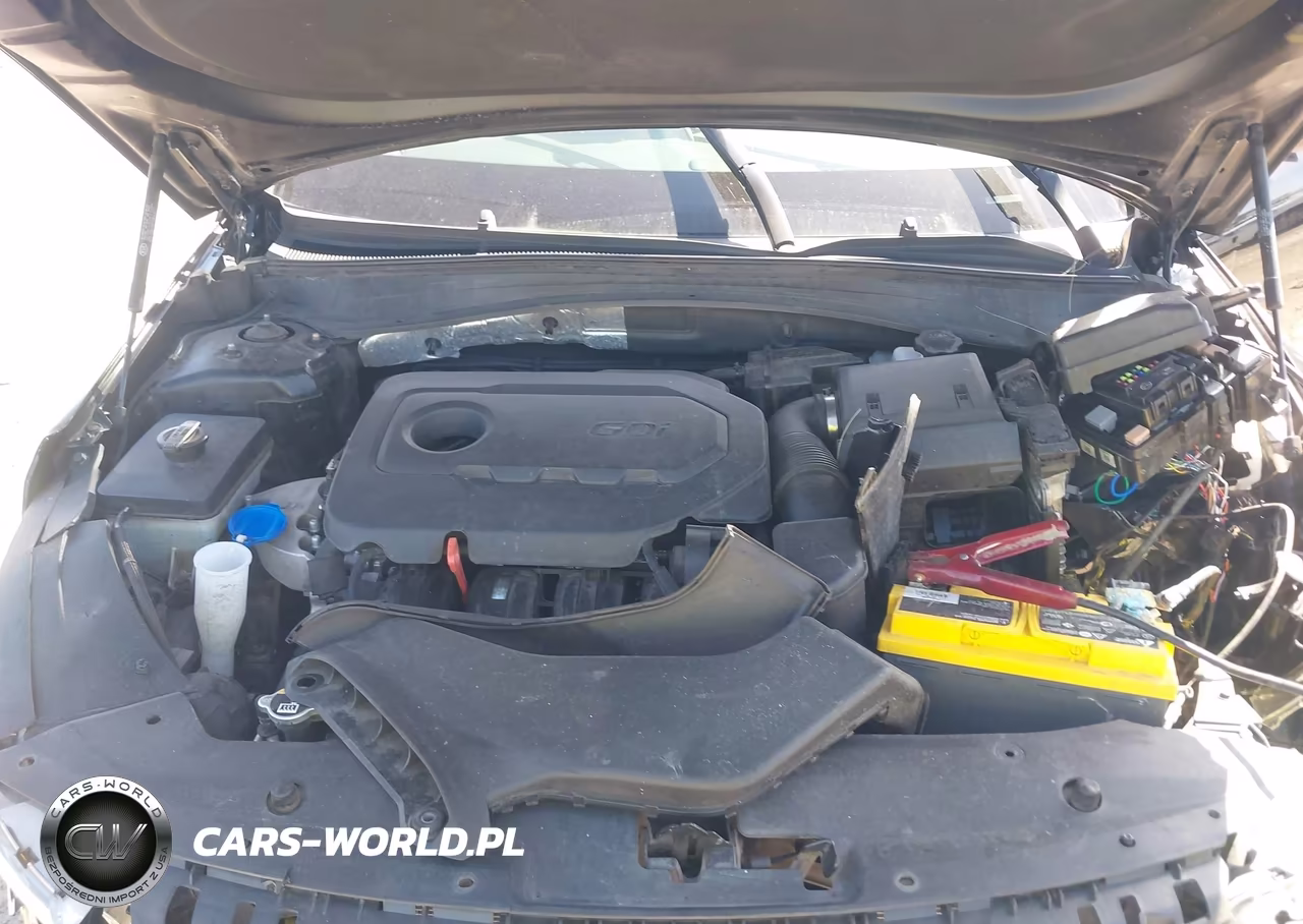 2019 Kia Optima Lx VIN:5XXGT4L32KG375652 - 10