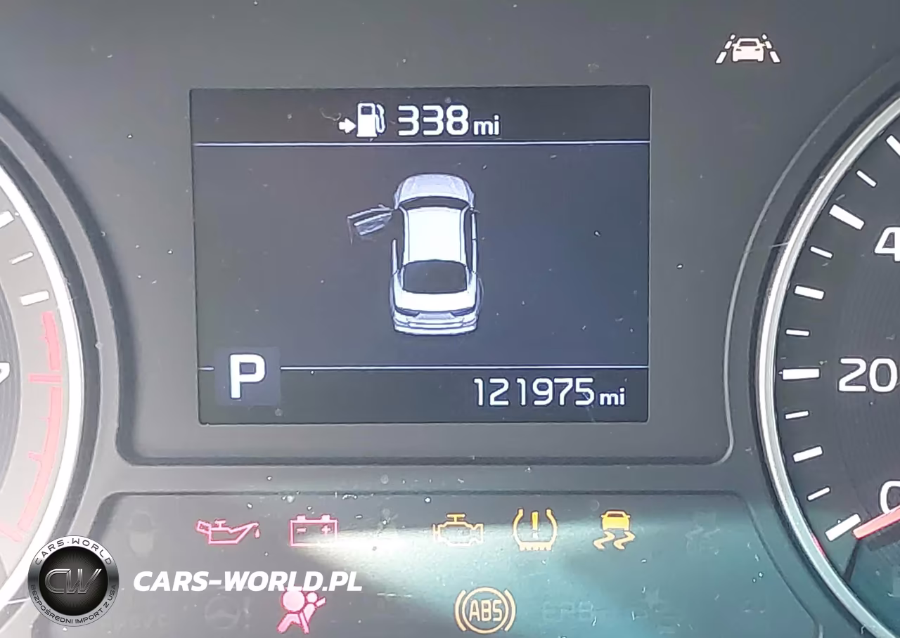 2019 Kia Optima Lx VIN:5XXGT4L32KG375652 - 16