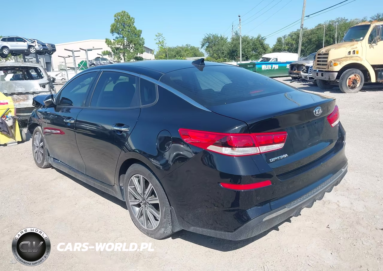 2019 Kia Optima Lx VIN:5XXGT4L32KG375652 - 3