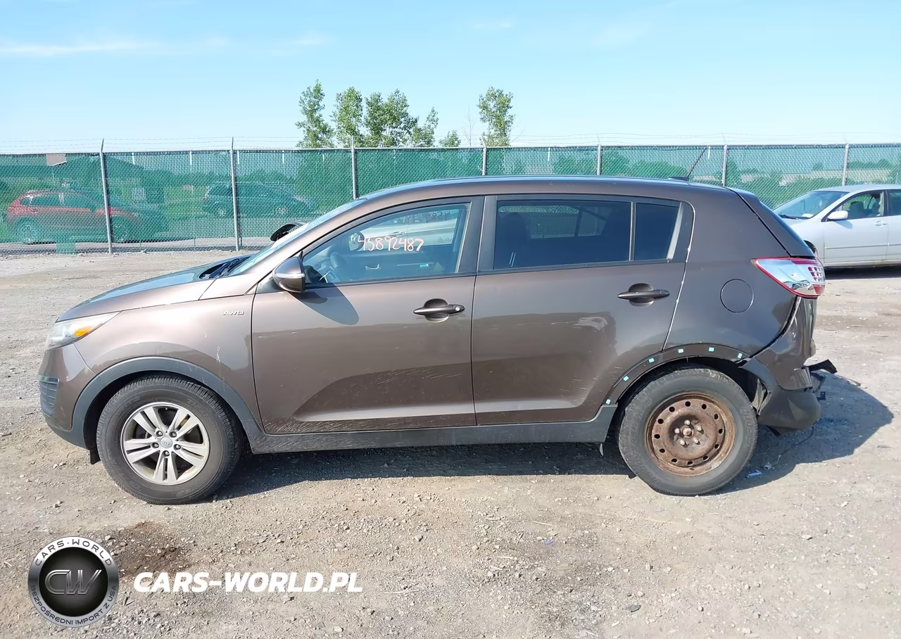 2011 Kia Sportage Lx VIN:KNDPBCA29B7075526 - 14