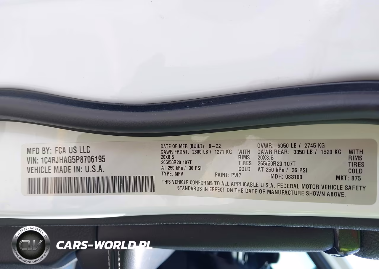 2023 Jeep Grand Cherokee Altitude 4X4 VIN:1C4RJHAG5P8706195 - 9