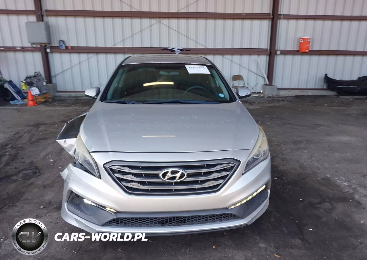 2016 Hyundai Sonata Sport VIN:5NPE34AFXGH367427 - 12