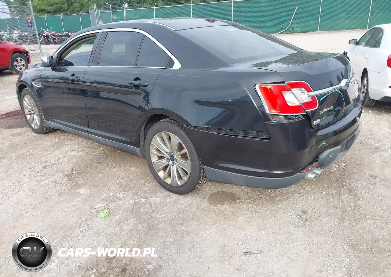 2010 Ford Taurus Limited VIN:1FAHP2FW1AG153233 - 3