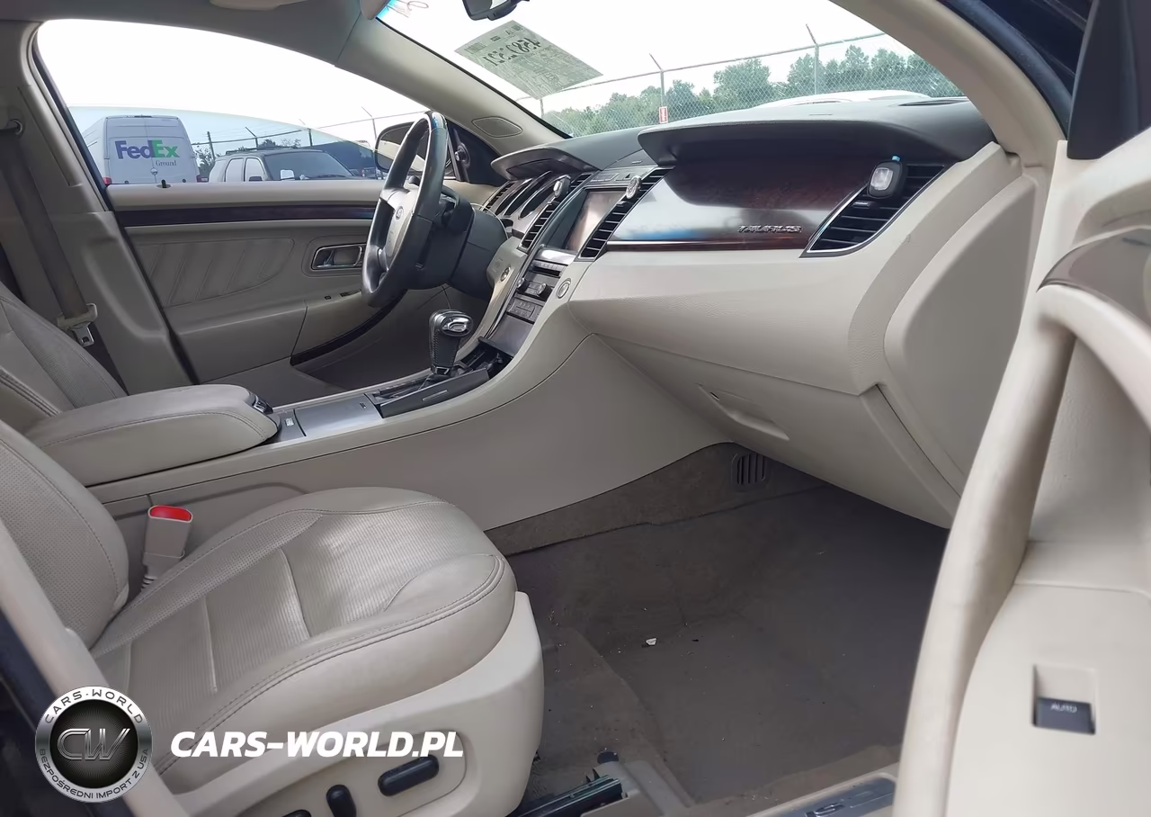 2010 Ford Taurus Limited VIN:1FAHP2FW1AG153233 - 5