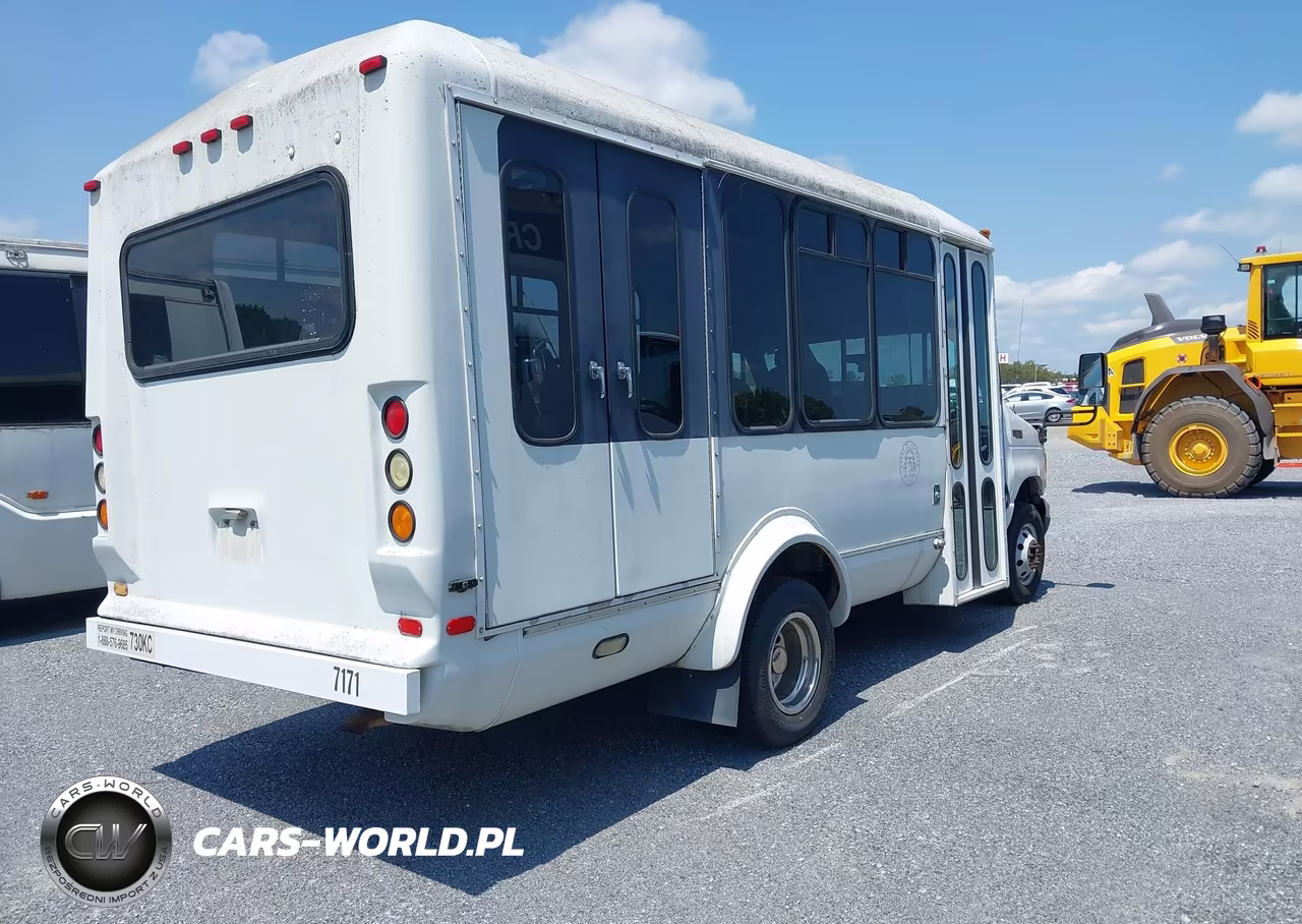 2004 Ford E-350 Cutaway Standard VIN:1FDWE35LX4HB18155 - 4
