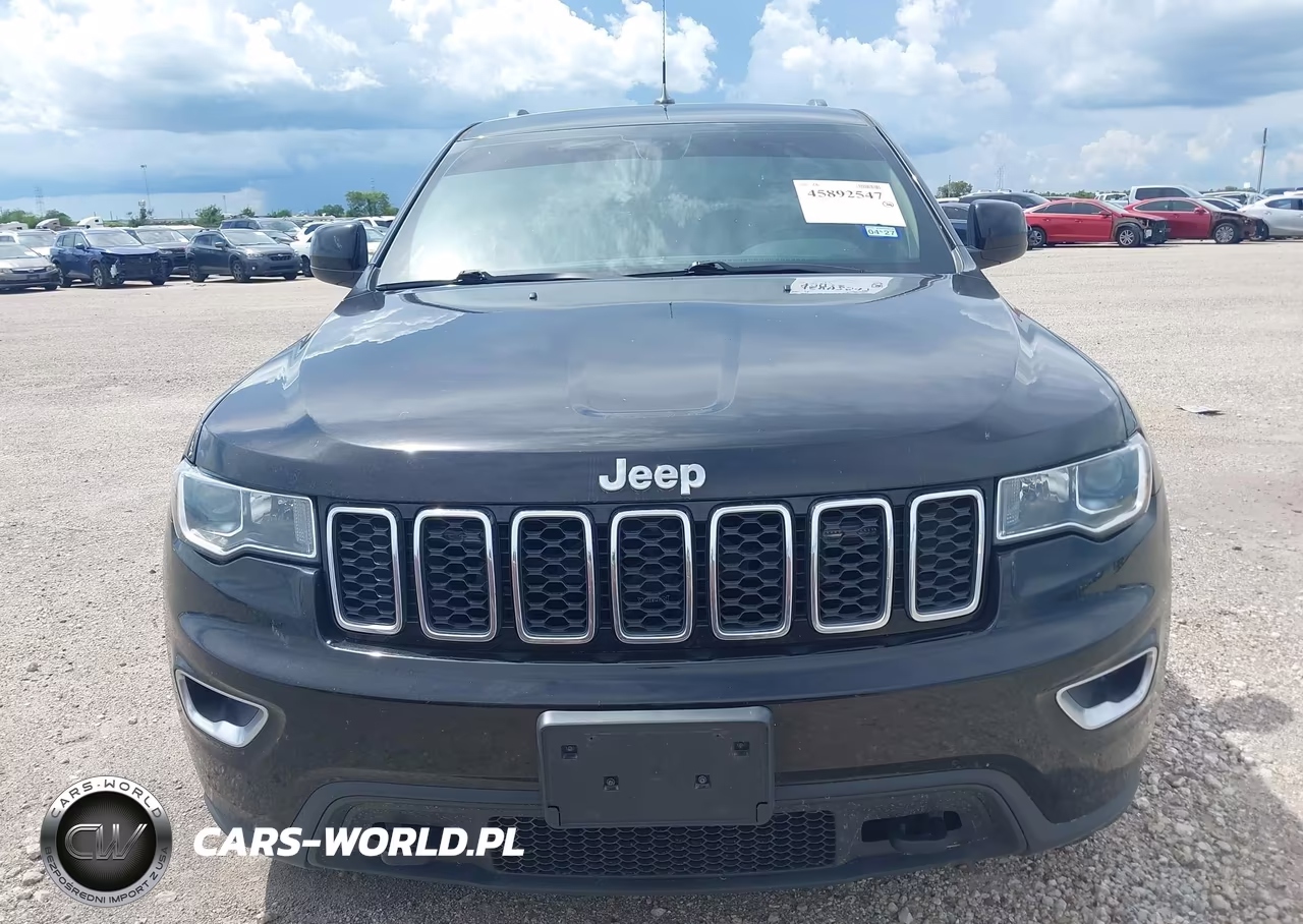 2021 Jeep Grand Cherokee Laredo E 4X4 VIN:1C4RJFAG0MC793713 - 13