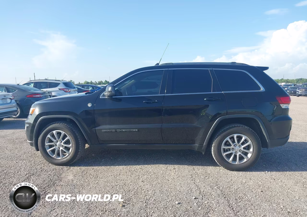 2021 Jeep Grand Cherokee Laredo E 4X4 VIN:1C4RJFAG0MC793713 - 15