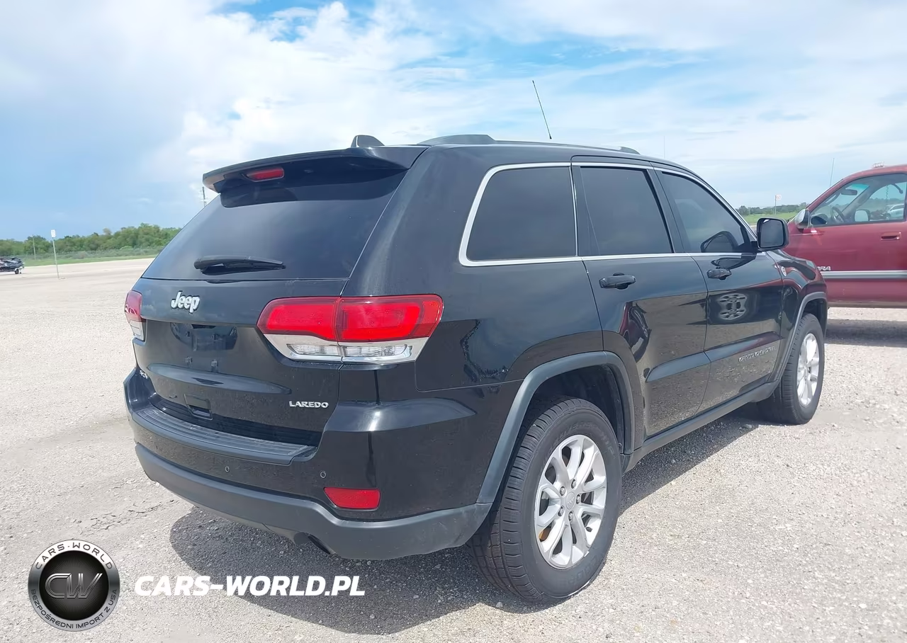 2021 Jeep Grand Cherokee Laredo E 4X4 VIN:1C4RJFAG0MC793713 - 4