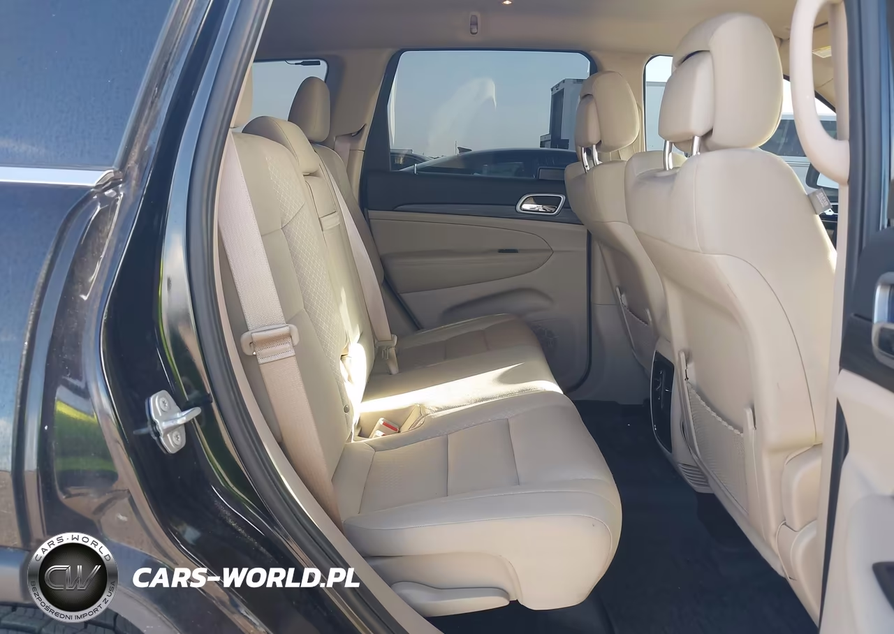 2021 Jeep Grand Cherokee Laredo E 4X4 VIN:1C4RJFAG0MC793713 - 8
