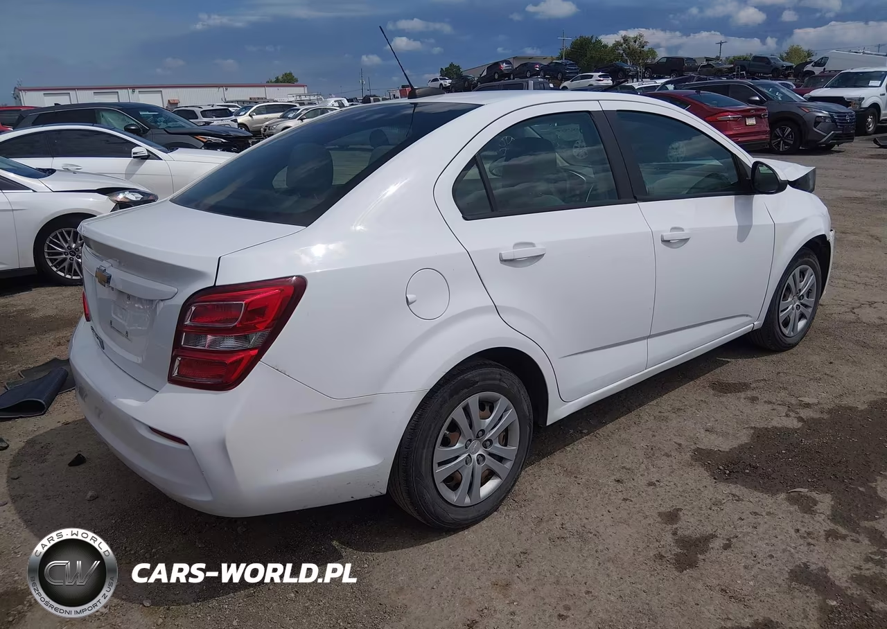 2017 Chevrolet Sonic Ls Auto VIN:1G1JB5SH6H4178345 - 4