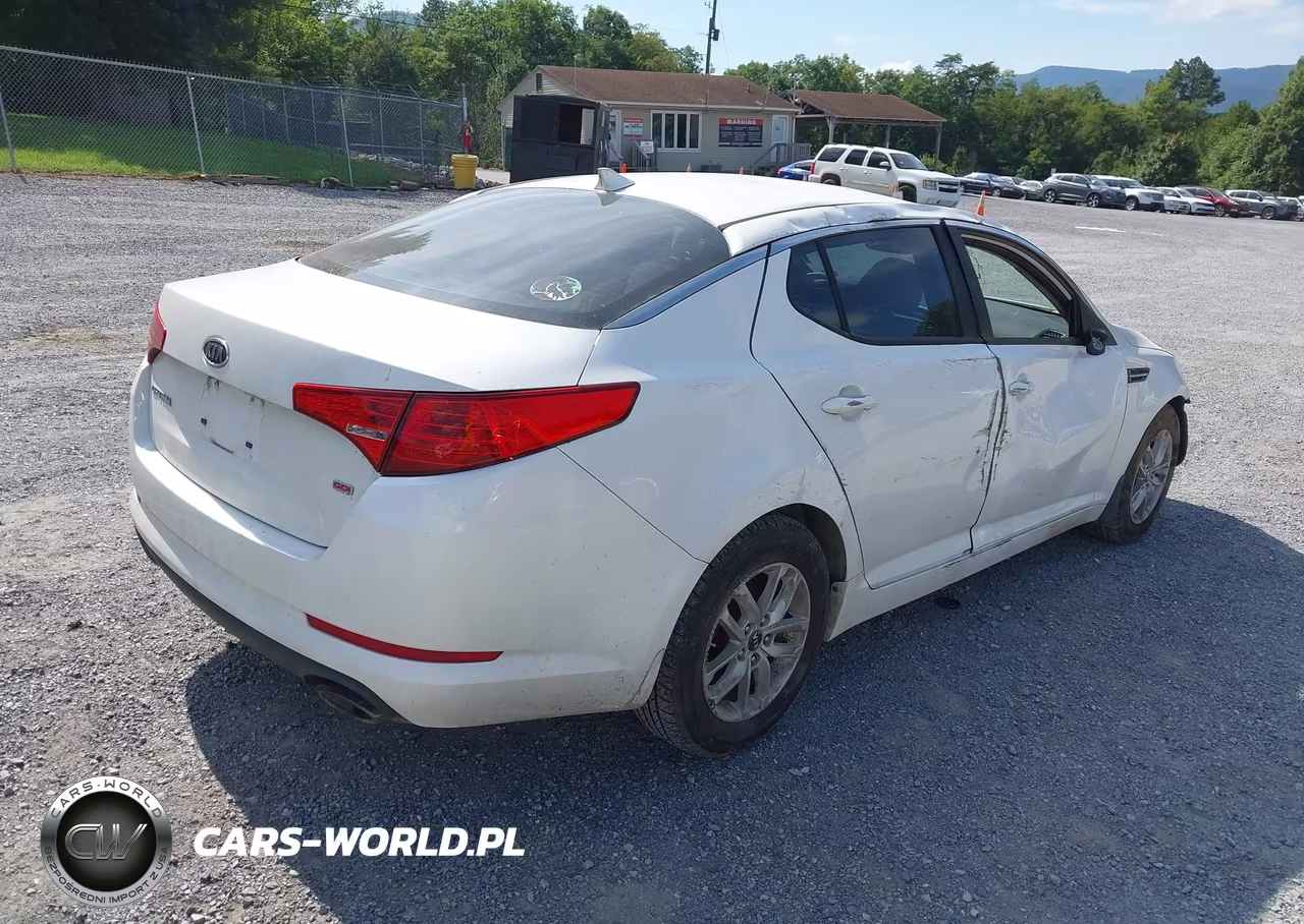 2011 Kia Optima Lx VIN:KNAGM4A79B5153100 - 4