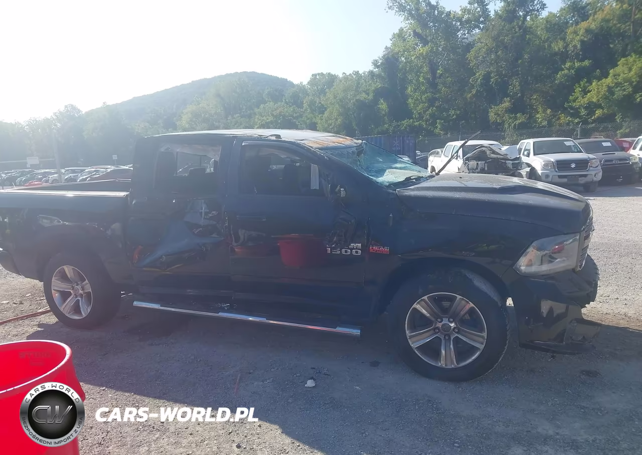 2015 Ram 1500 Sport VIN:1C6RR7MT2FS571231 - 12
