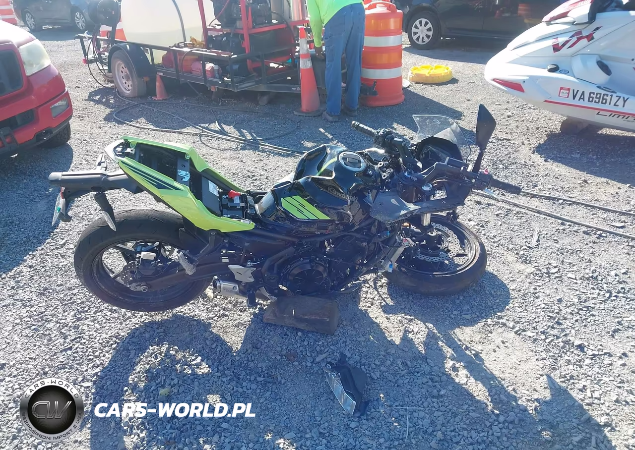 2026 Kawasaki Ex650 P VIN:ML5EXEP1XTDAH1726 - 11
