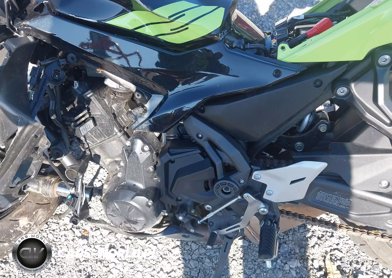2026 Kawasaki Ex650 P VIN:ML5EXEP1XTDAH1726 - 9