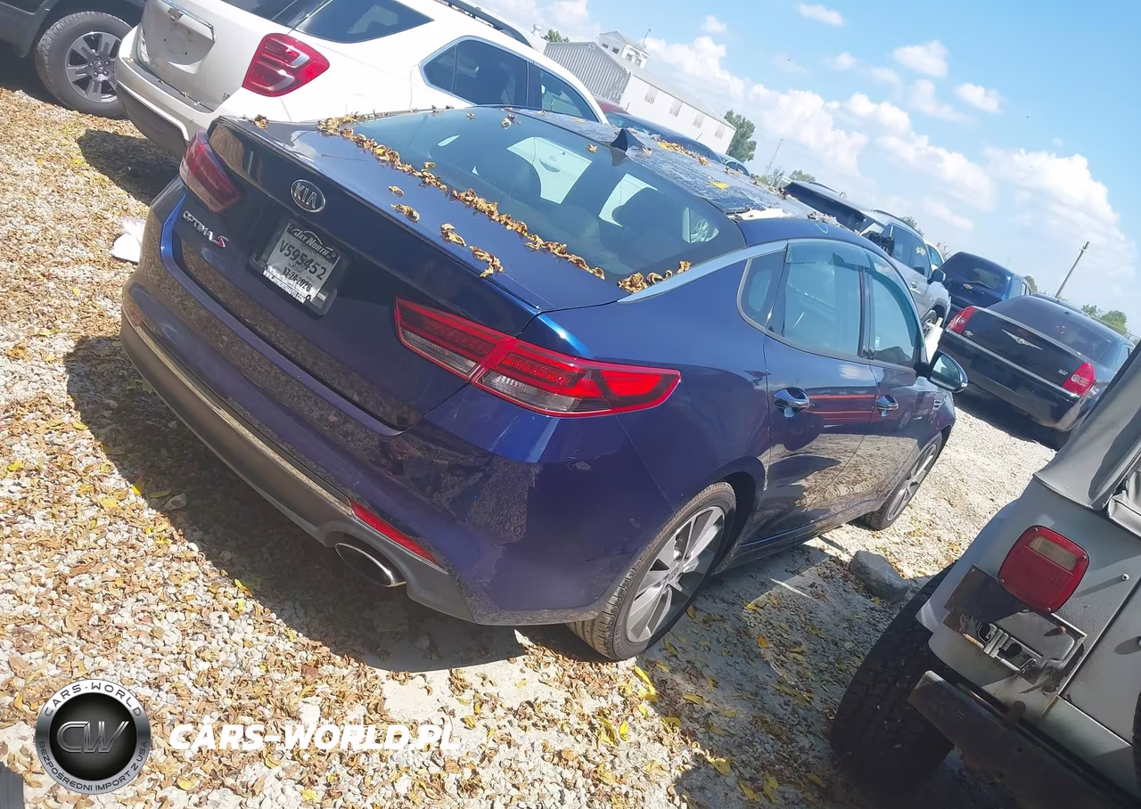 2018 Kia Optima S VIN:5XXGT4L39JG257015 - 4