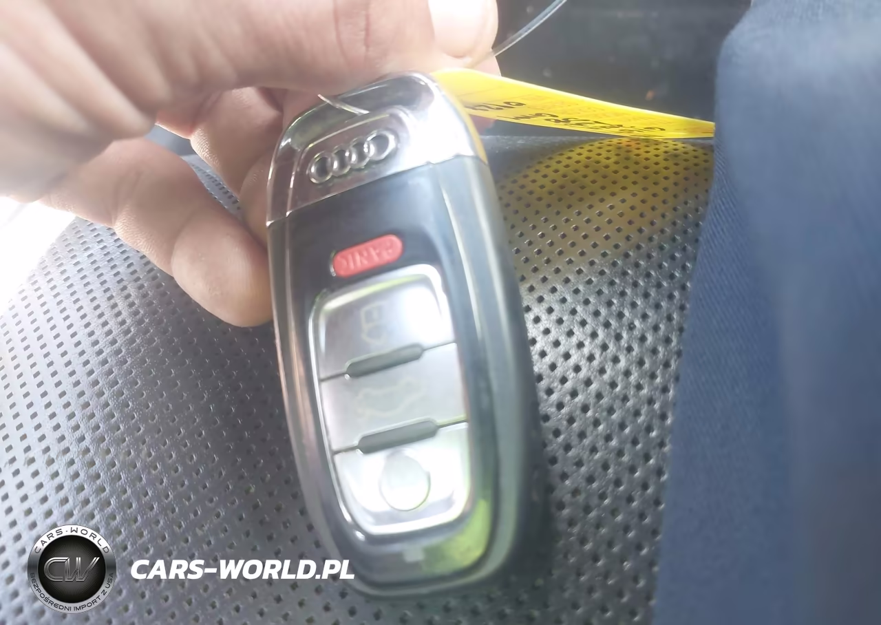 2014 Audi S8 4.0T VIN:WAUD2AFD3EN010928 - 11