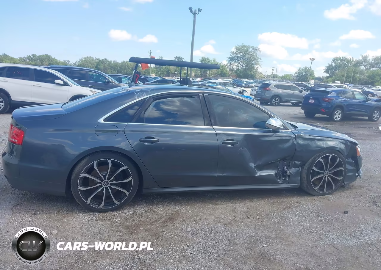 2014 Audi S8 4.0T VIN:WAUD2AFD3EN010928 - 13
