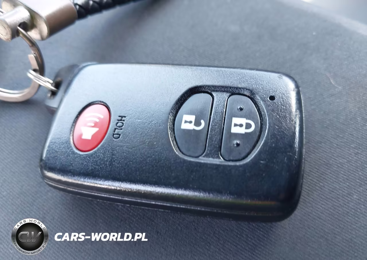 2012 Toyota Prius V Five VIN:JTDZN3EU3C3137877 - 11
