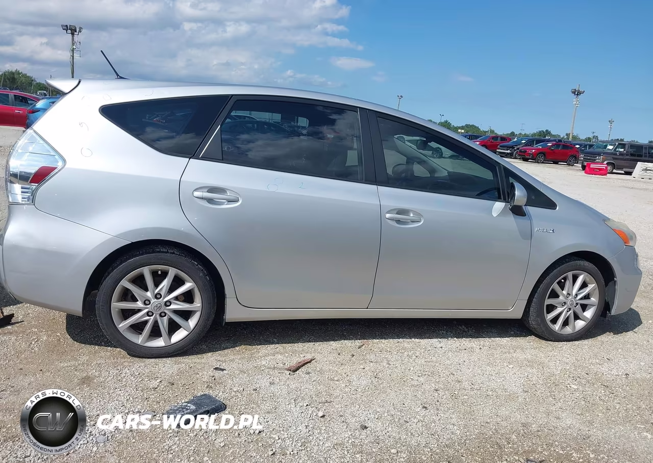 2012 Toyota Prius V Five VIN:JTDZN3EU3C3137877 - 13